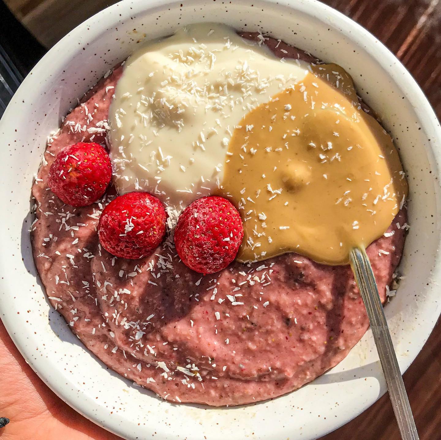 Strawberry Cream Oatmeal Delight