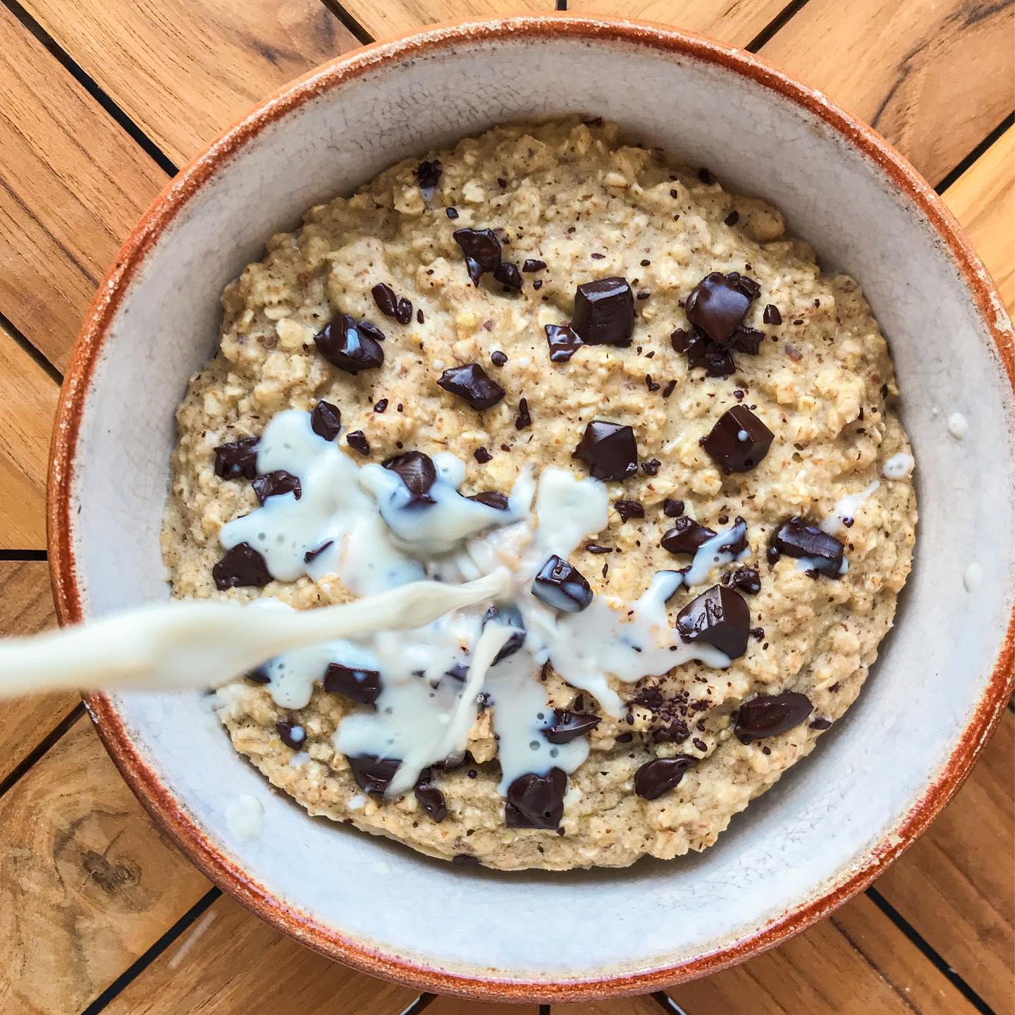 Easy Chocolate Chip Microwave Oats