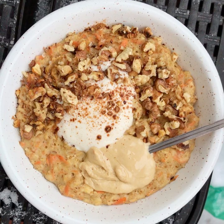 Carrot Cake Oatmeal Delight