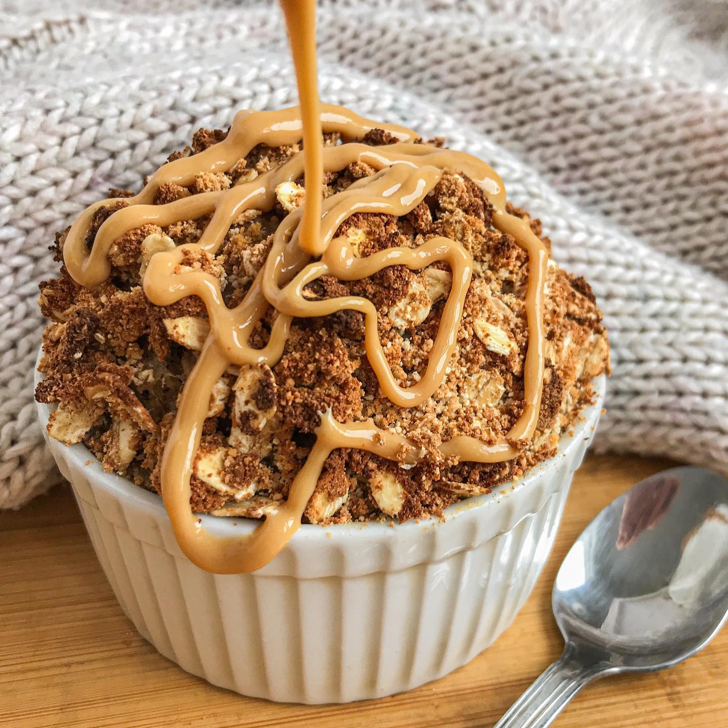 Cinnamon Crumble Baked Oats Delight