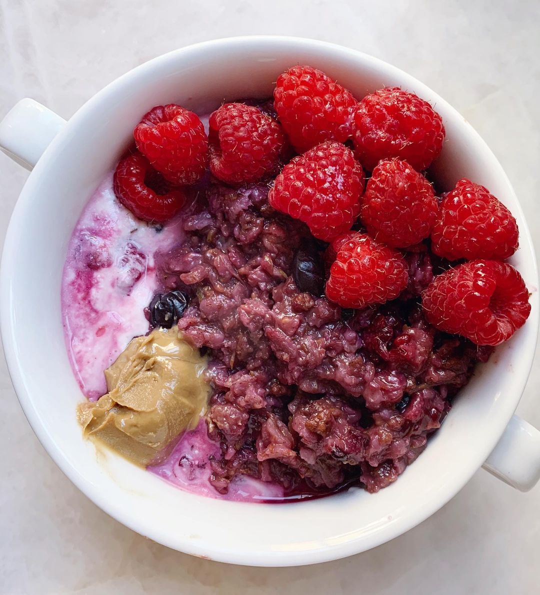 Berry Stovetop Zucchini Oats Bowl