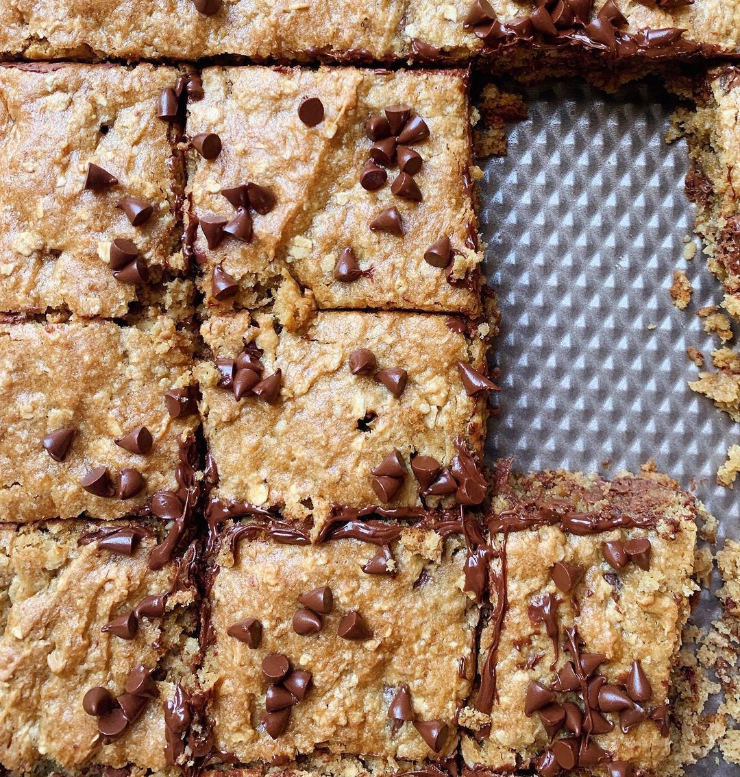 Chocolate Chip Oatmeal Bars