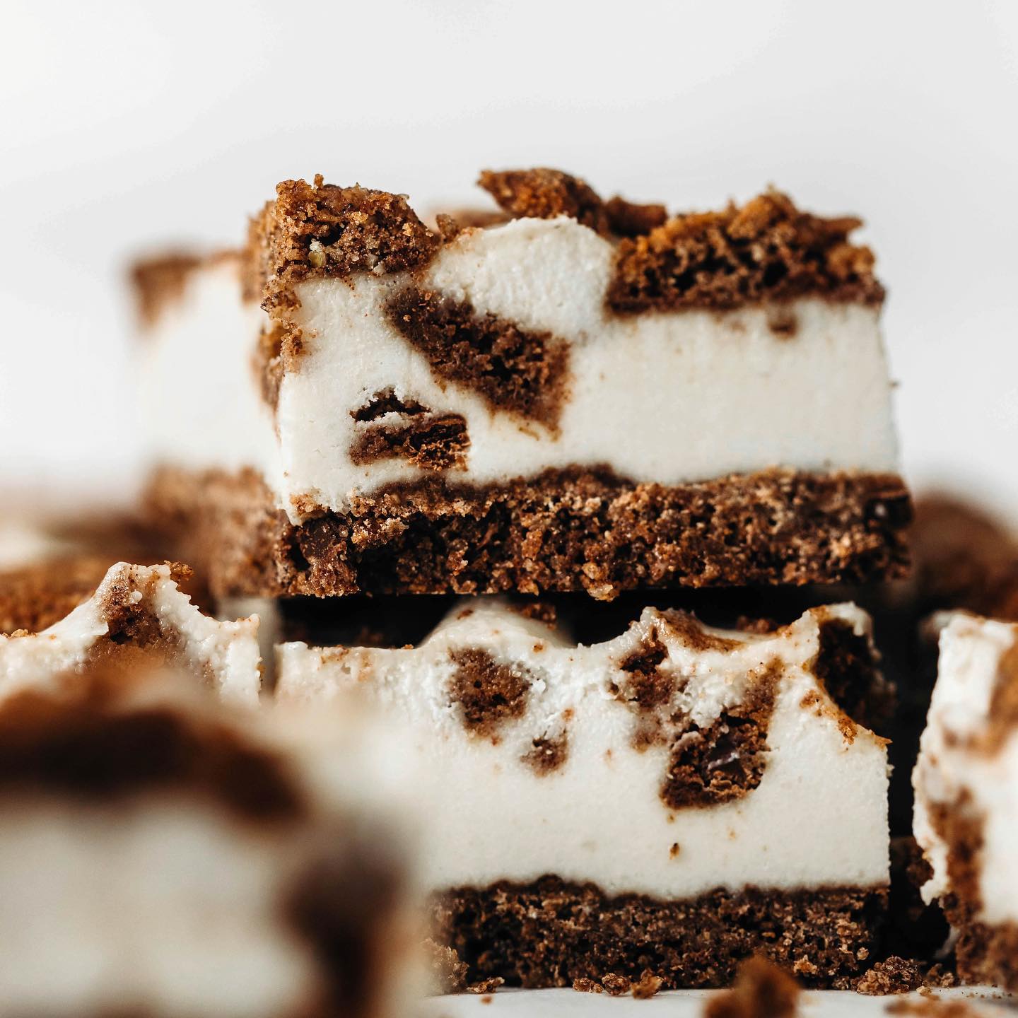 Cookies and Cream No-Bake Bars