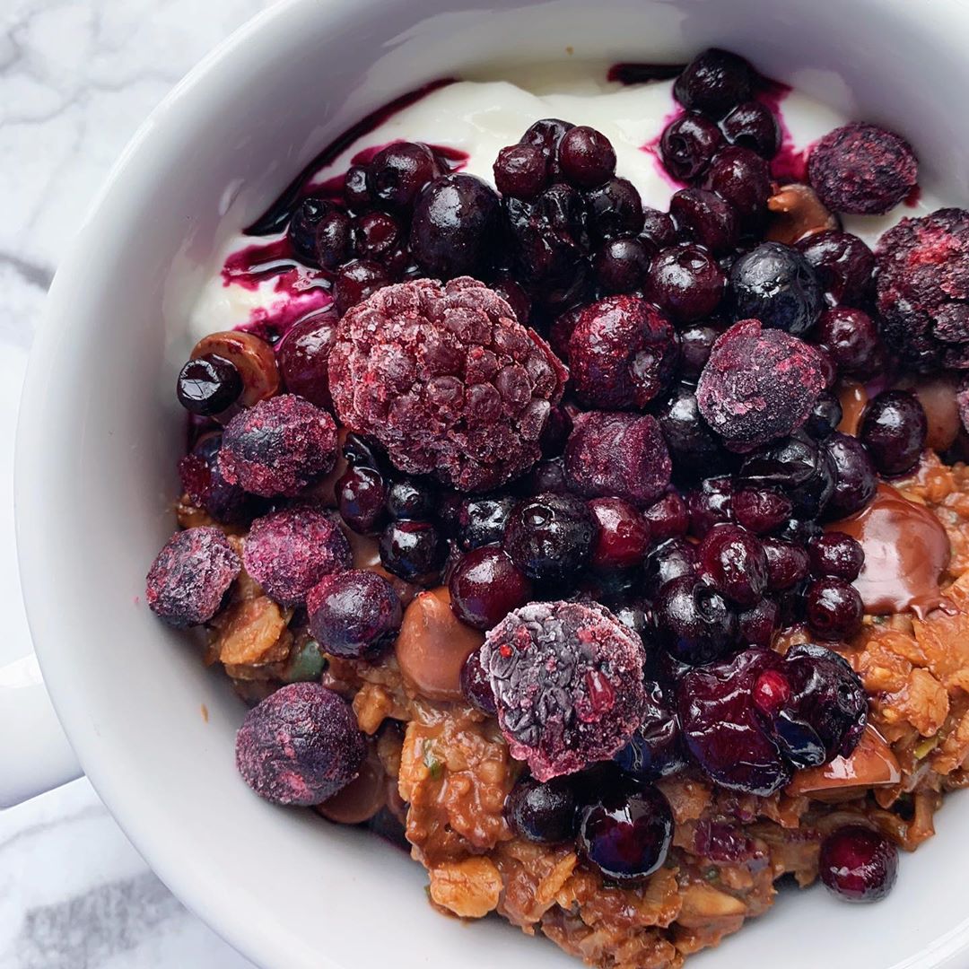 Chocolate Stove Top Zoats with Berries and Yogurt