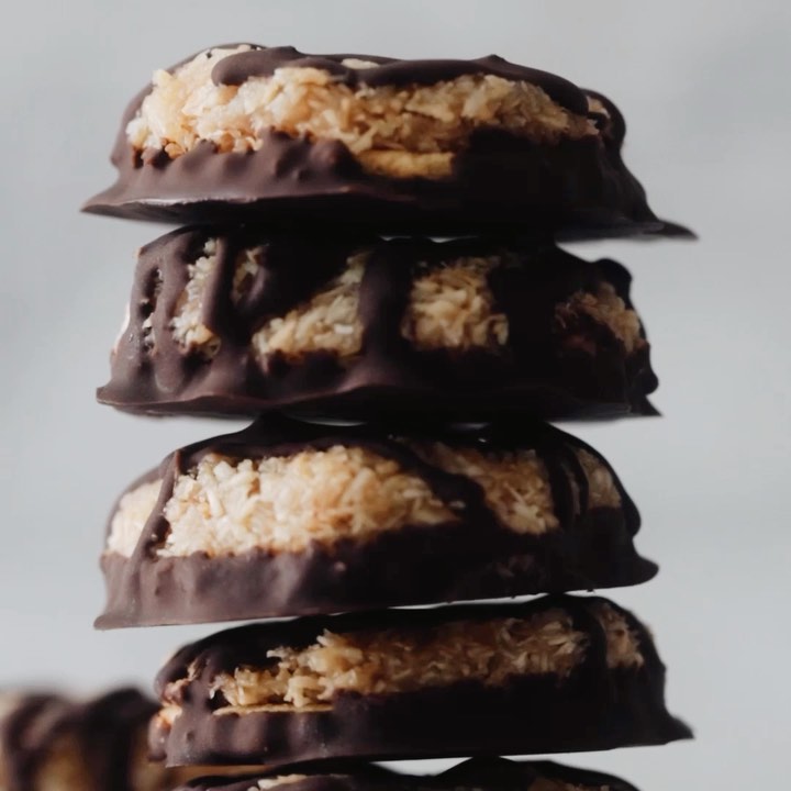 Healthier Homemade Coconut Caramel Samoas Cookies