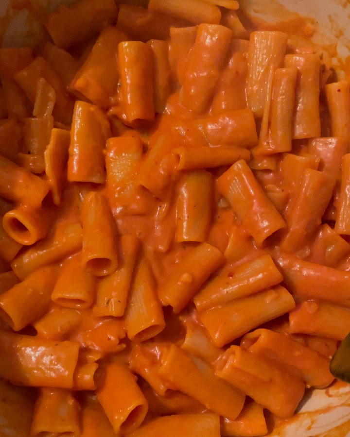 One Pot Spicy Rigatoni
