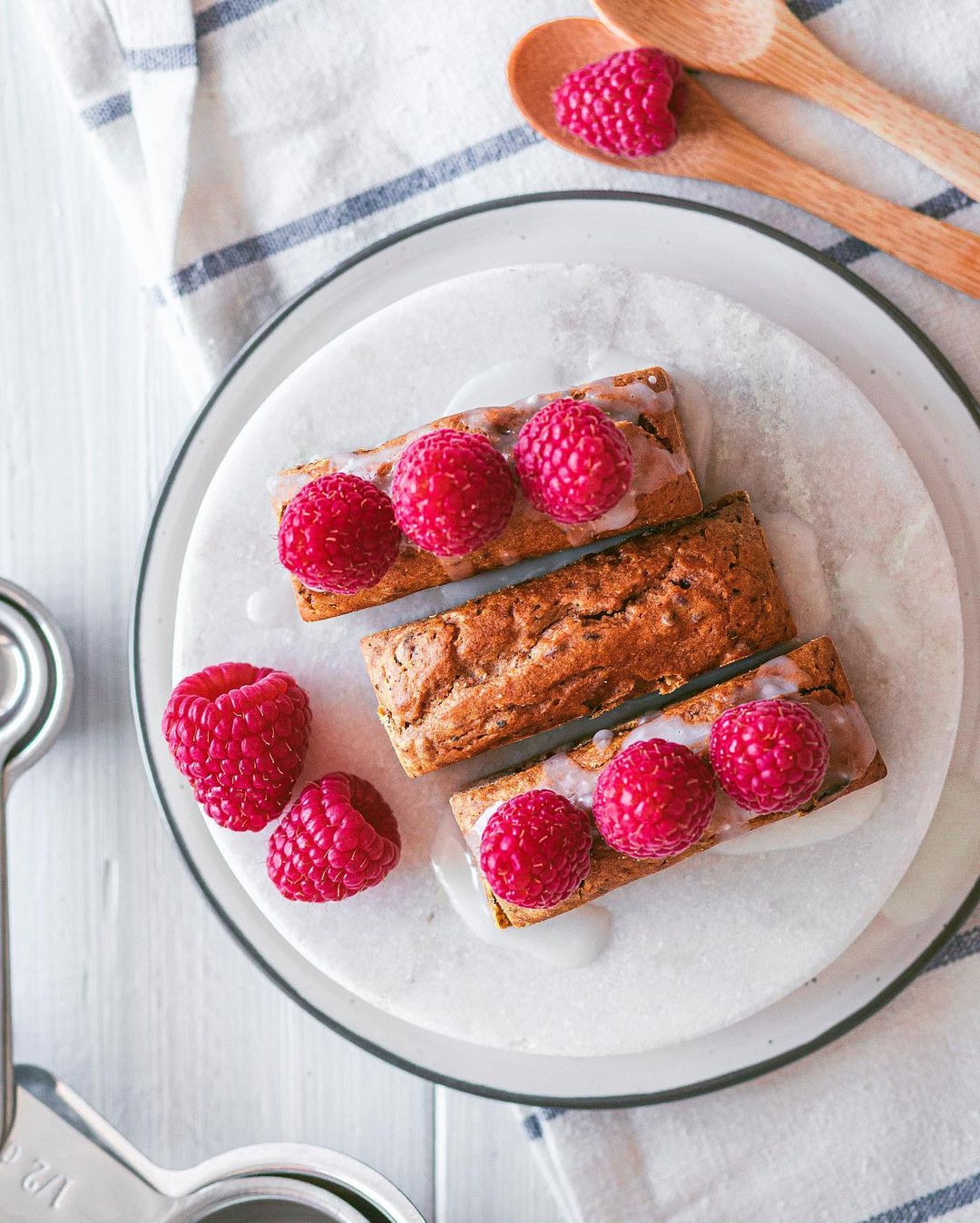 Easy Vegan Mini Cakes