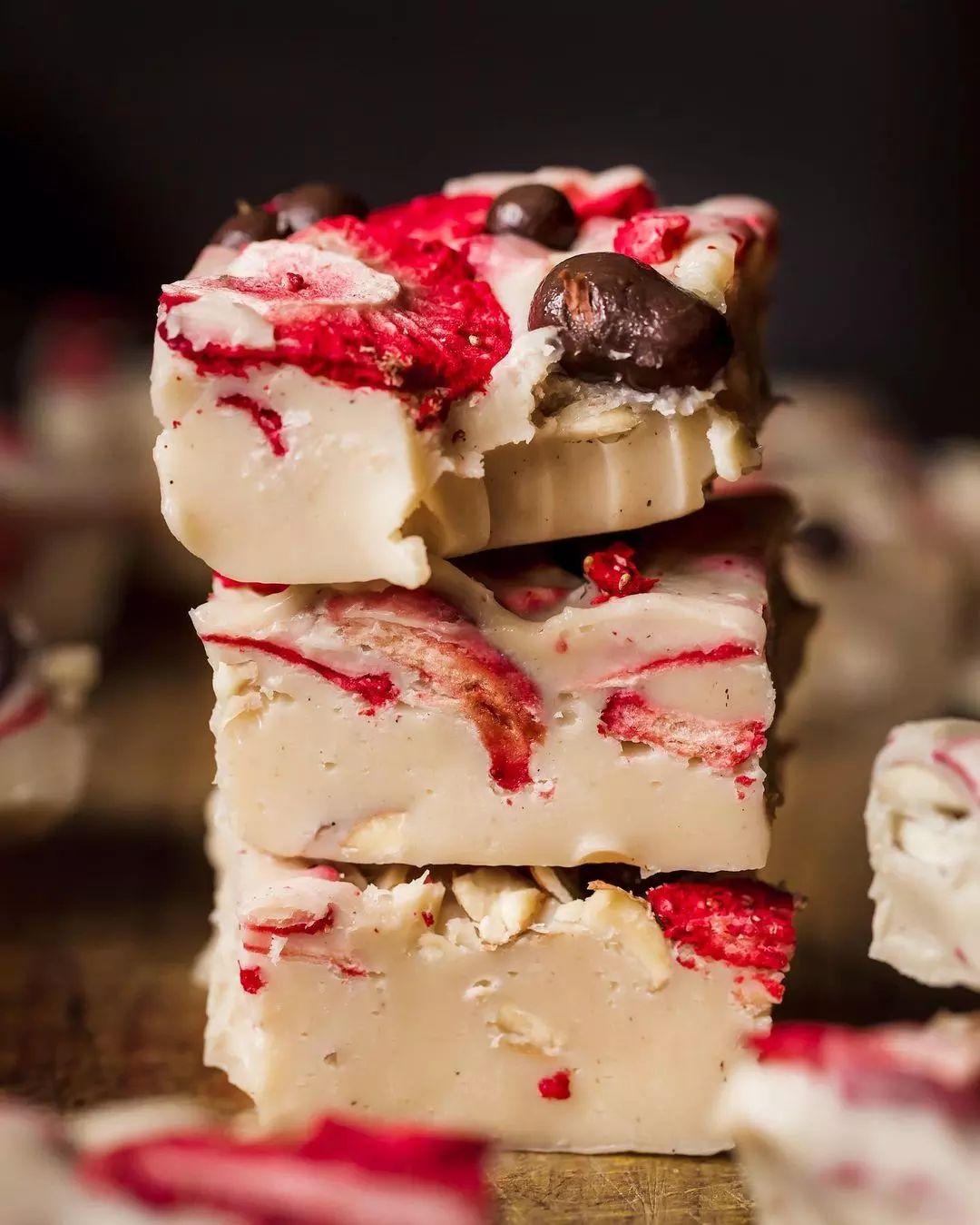 Vegan White Chocolate Fudge