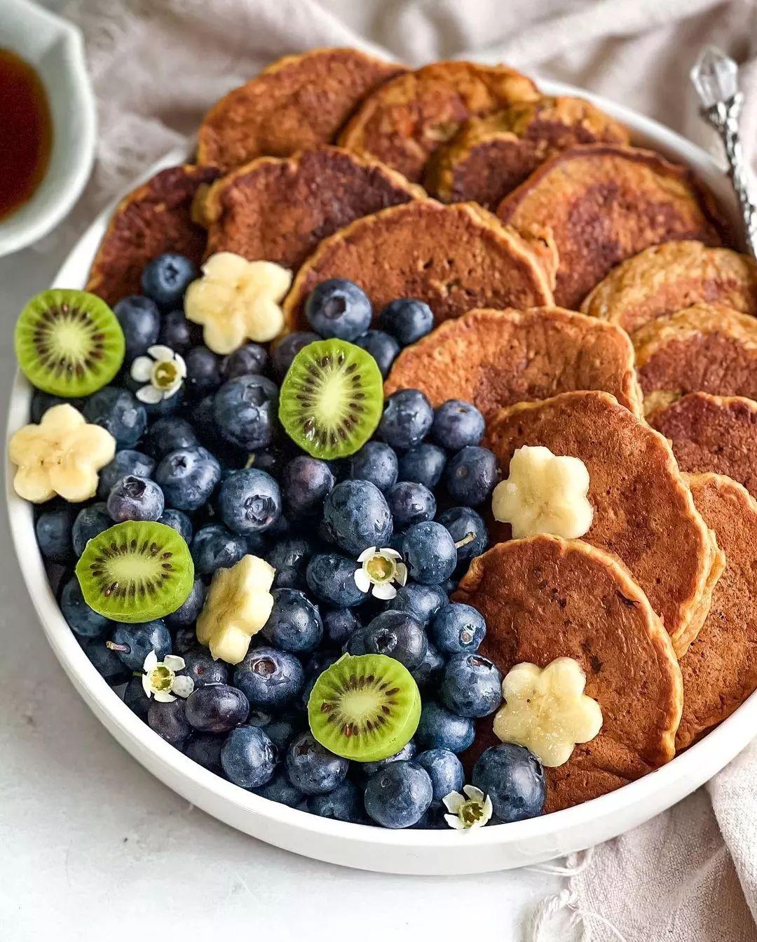 Vegan Carrot Cake Pancakes