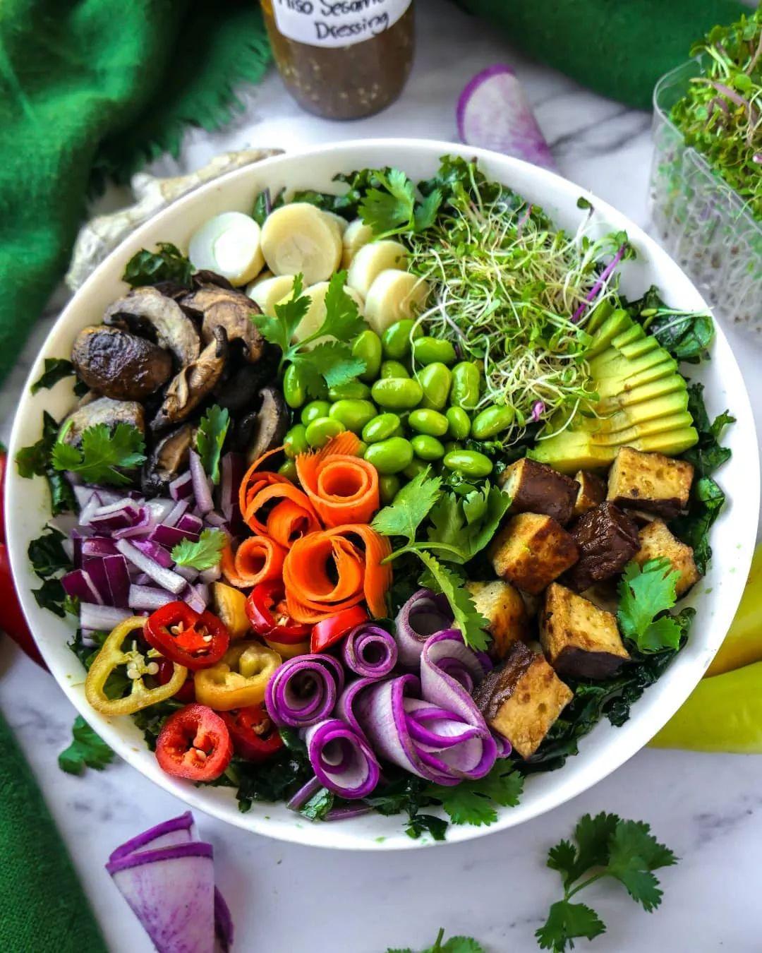 Kale Salad with Mushrooms and Smoked Tofu