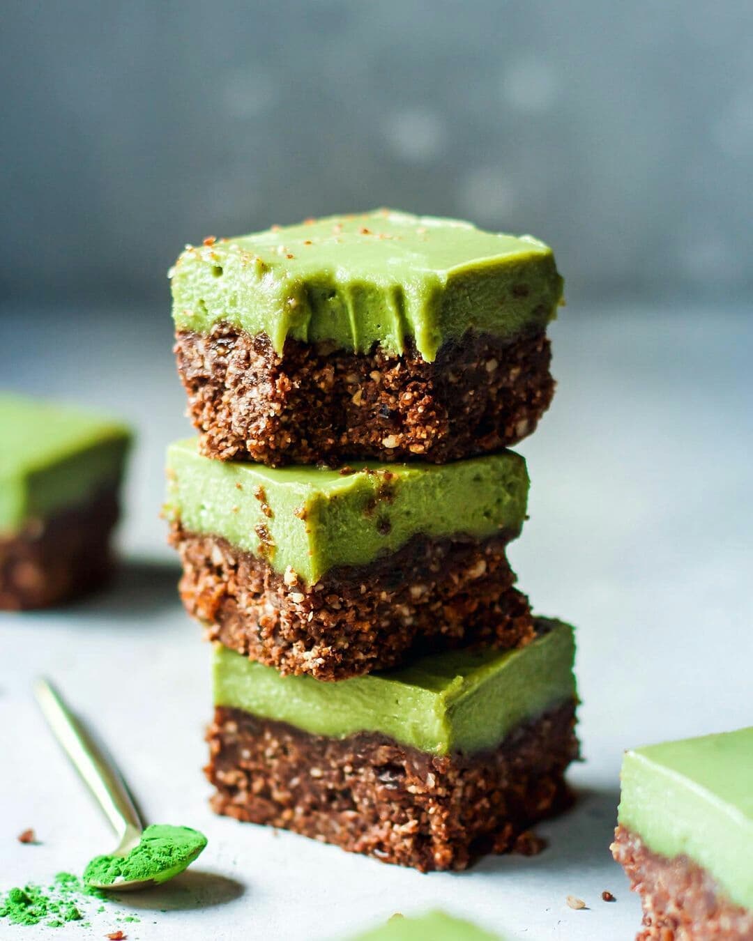 No-Bake Matcha Date Brownies