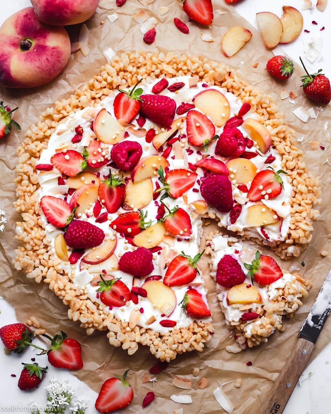 Sweet Summer Fruit Pizza