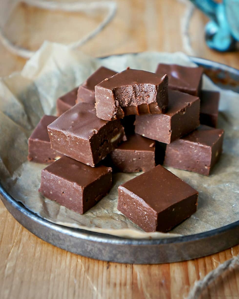 Vegan Three-Ingredient Fudge Bites