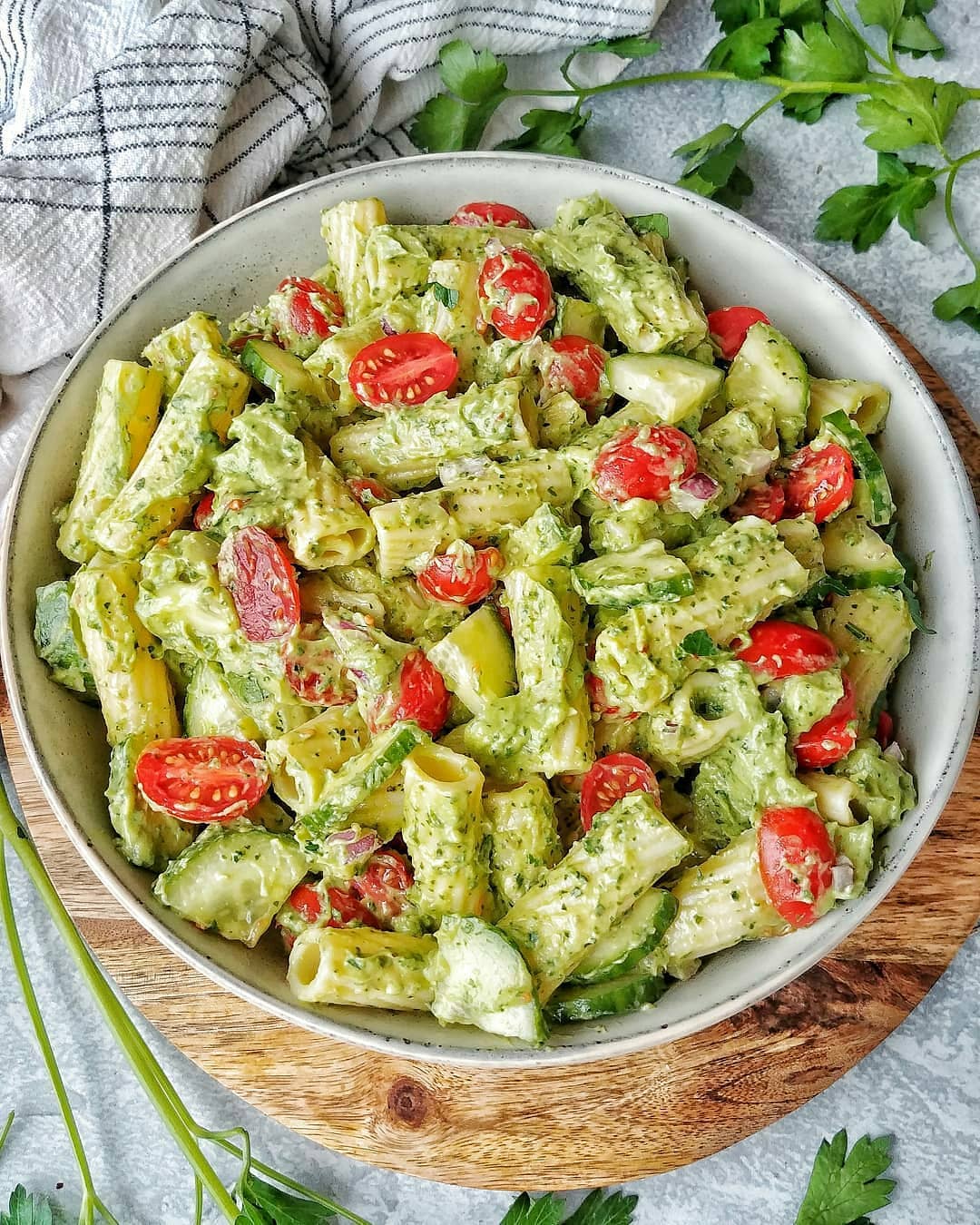 Vegan Avocado Parsley Pasta with Tomatoes