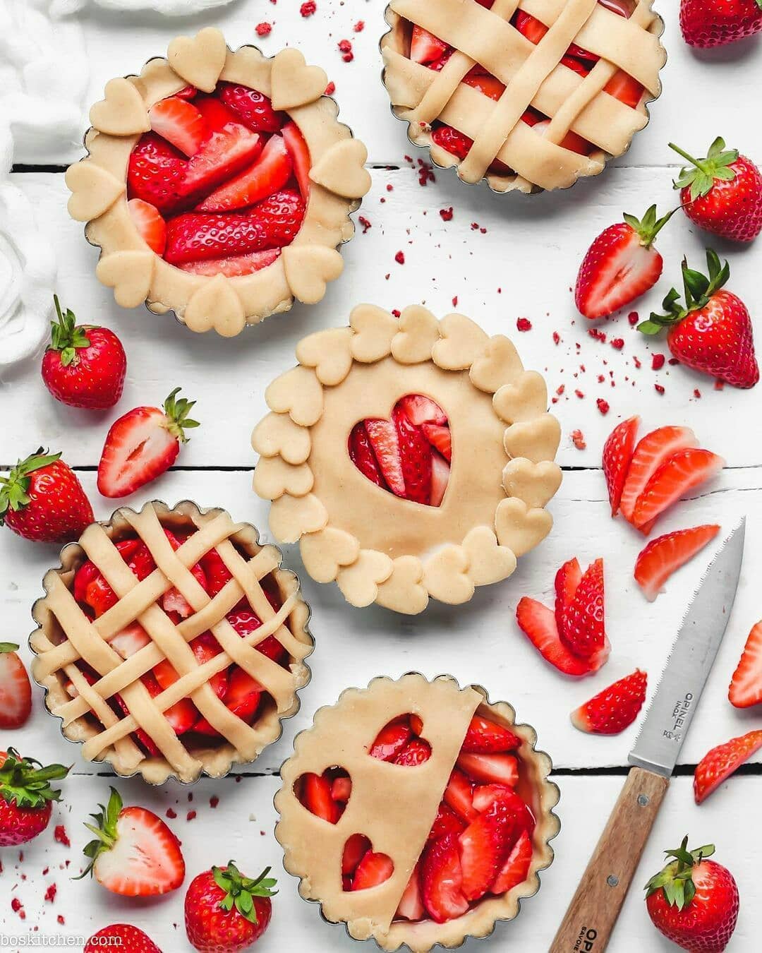Simple Sugar-Free Vegan Strawberry Tarts