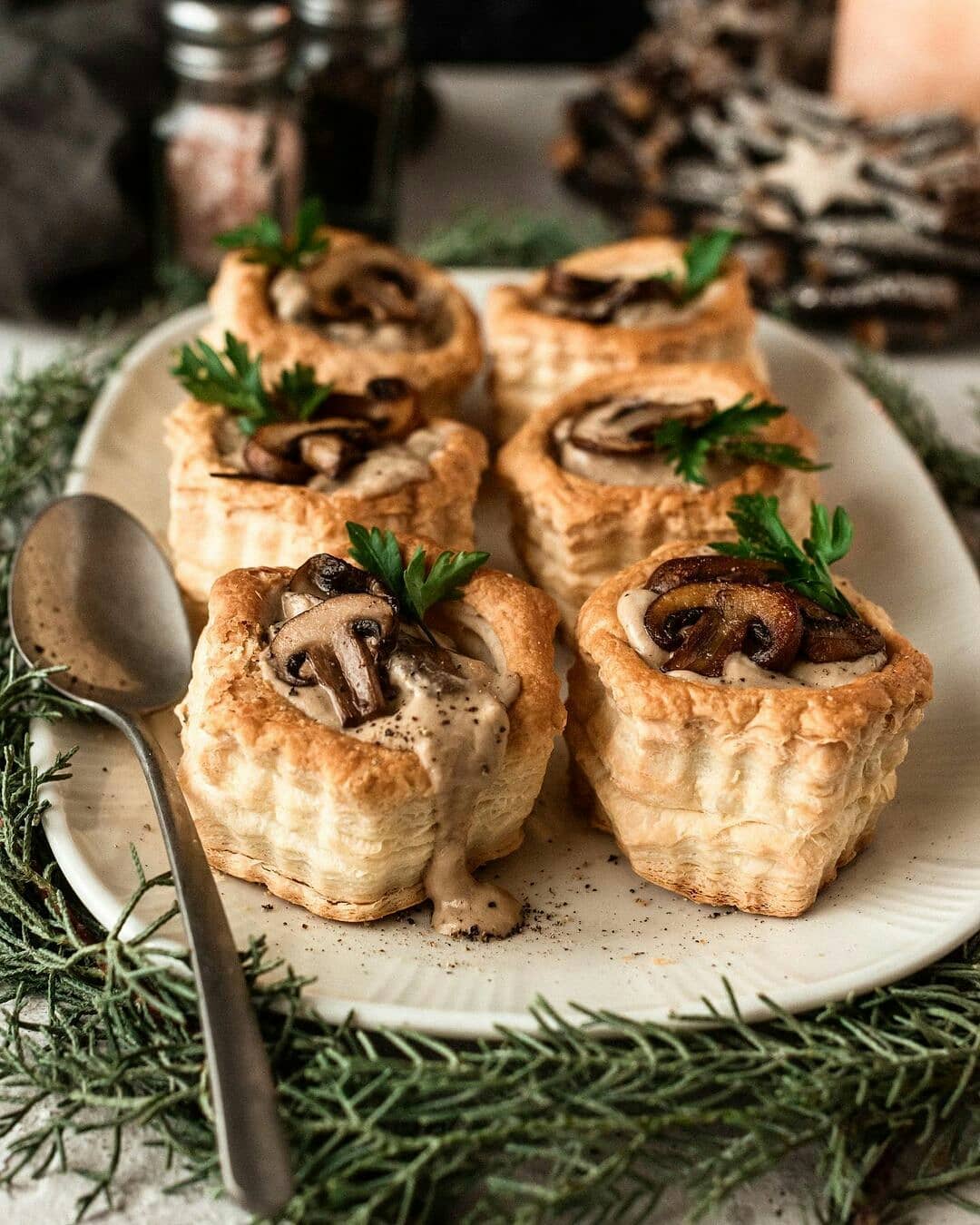 Swiss Pastetli with Mushroom Sauce