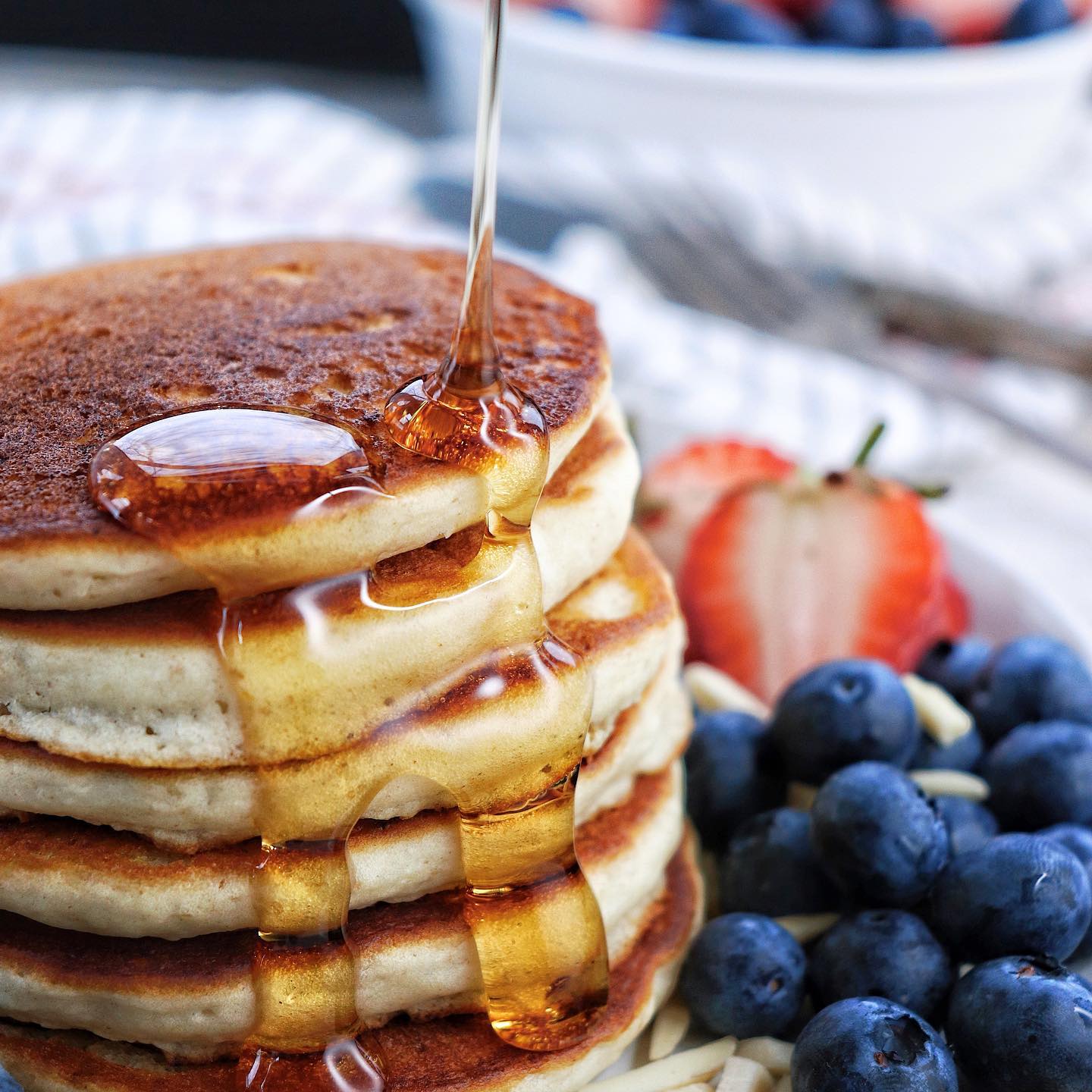 Fluffy Diner-Style Vegan Pancakes