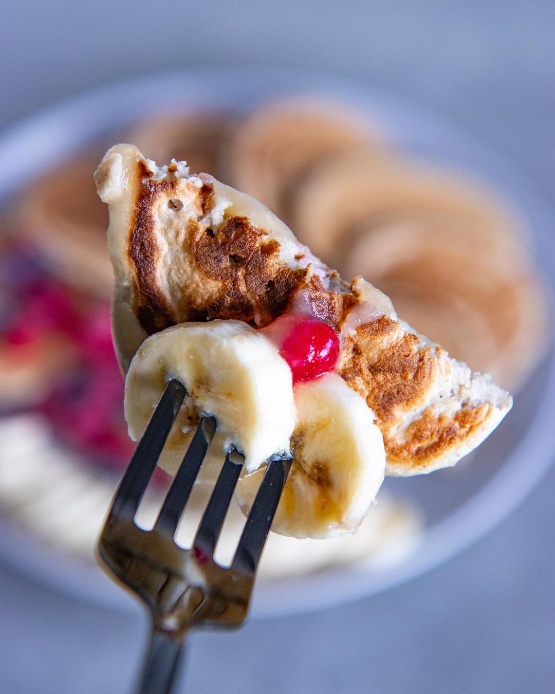 Three Ingredient Vegan Pancakes