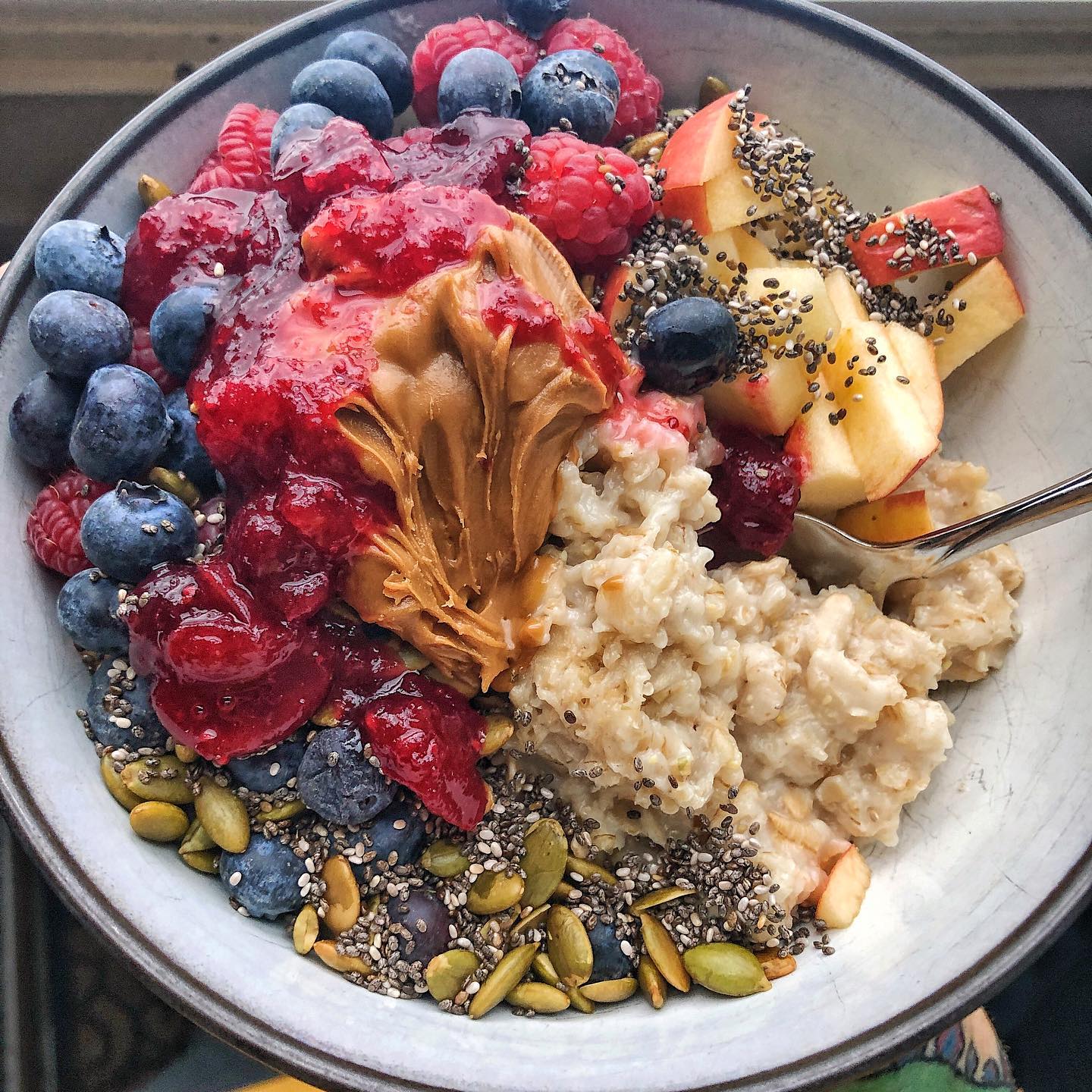 Vegan Oatmeal Bowl with Berries and Spread