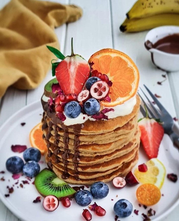 Fluffy Banana Pancakes