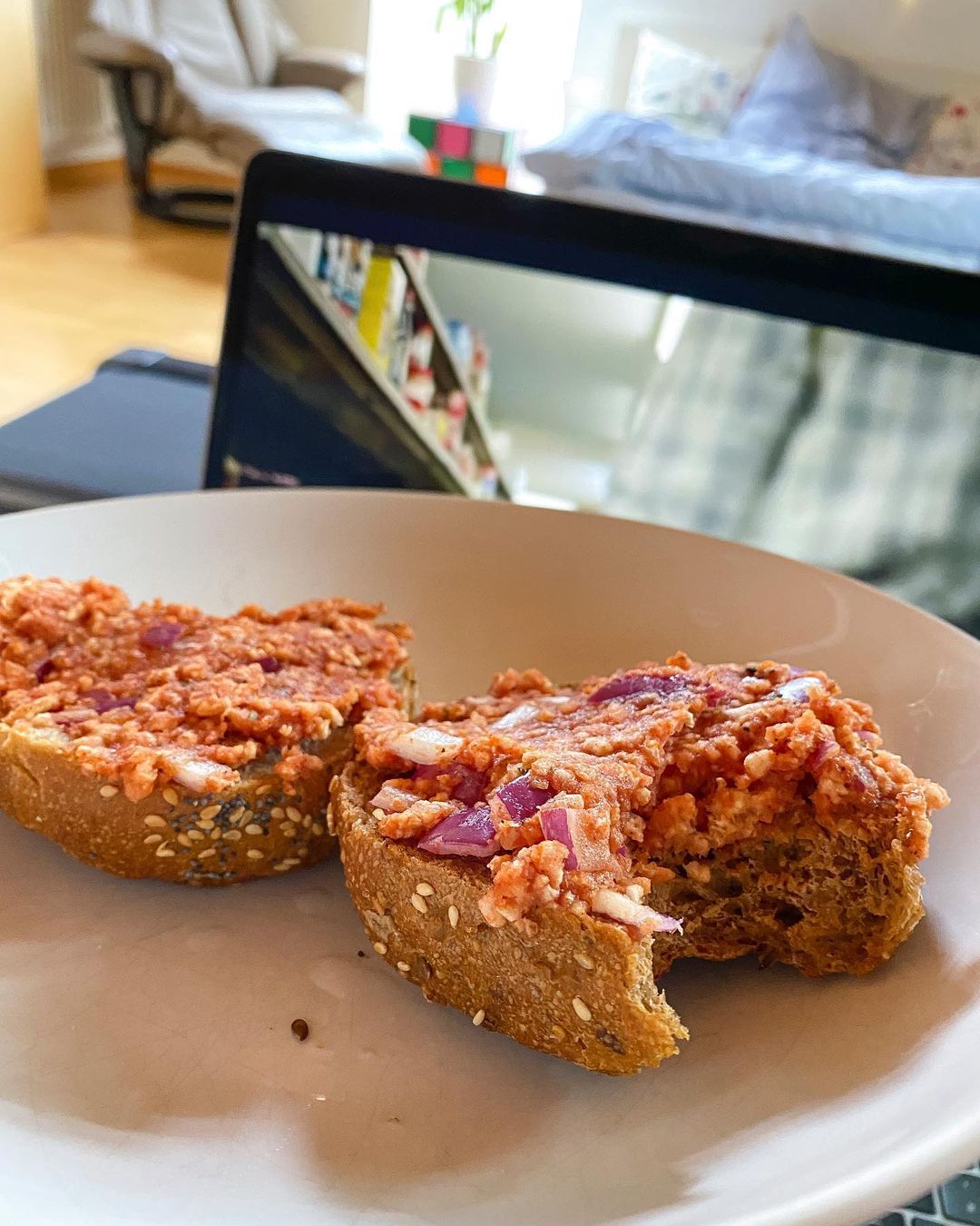 Vegan Mett Spread with Brown Rice Cakes