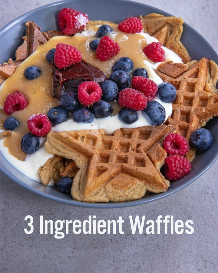 Healthy Vegan Waffles with Three Ingredients
