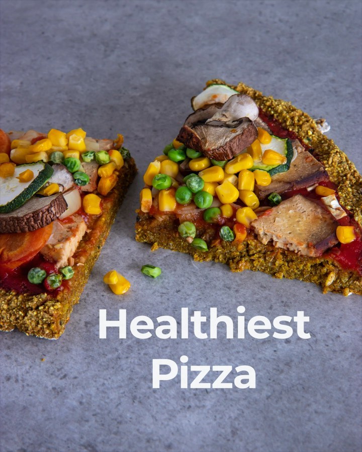 Vegan Pizza with Abundant Vegetables and Legumes