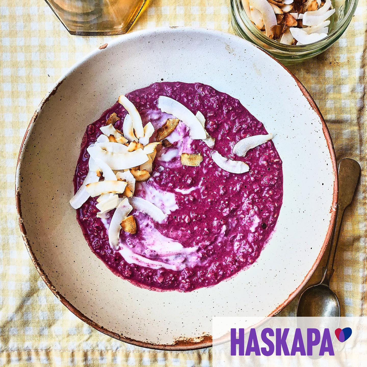 Haskapa Berry Overnight Oats