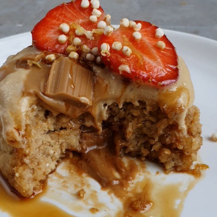 Lemon Oat Breakfast Mug Cake