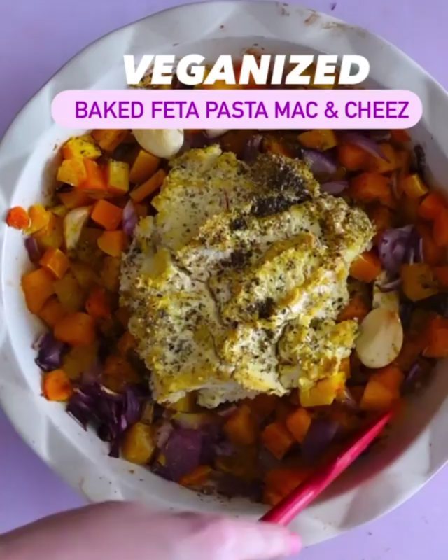 Vegan Baked Feta Pasta Mac and Cheese