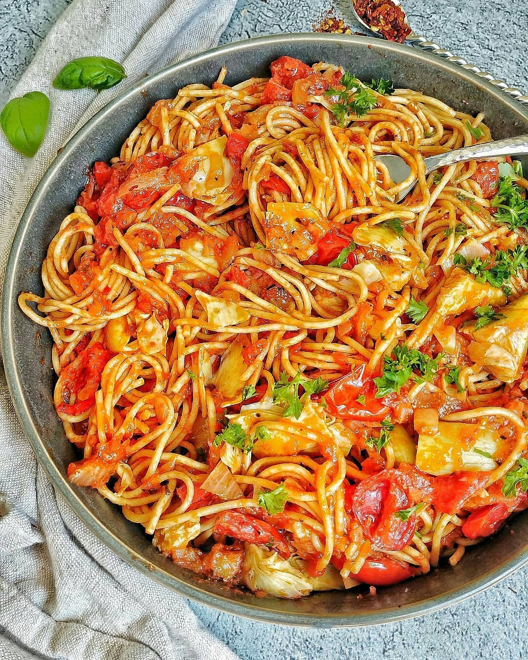 Spaghetti with Peppers and Artichokes