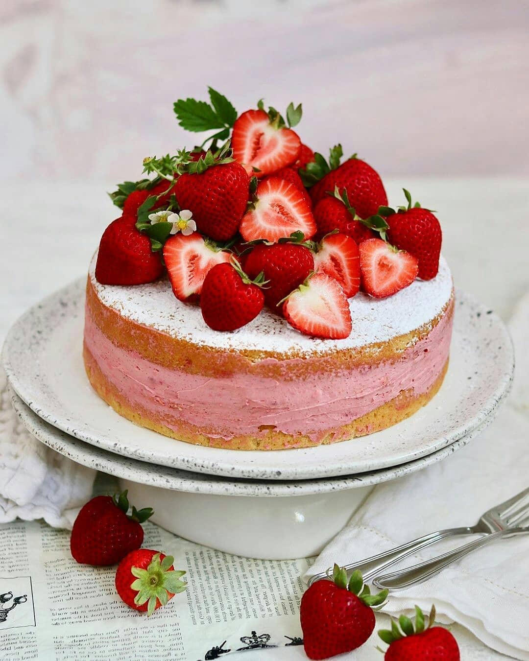 Vegan Strawberry Cream Cake