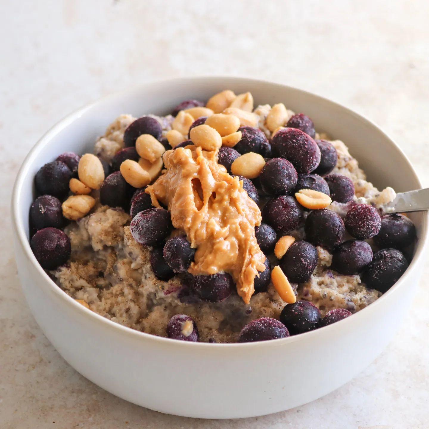 Hearty Vegan Oatmeal Breakfast Bowl