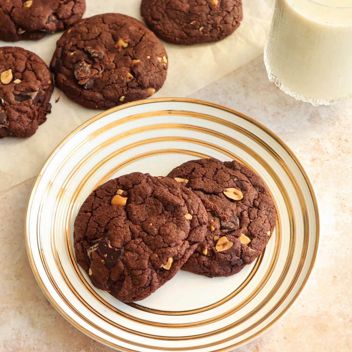Homemade Vegan "Subway" Chocolate Chip Cookies