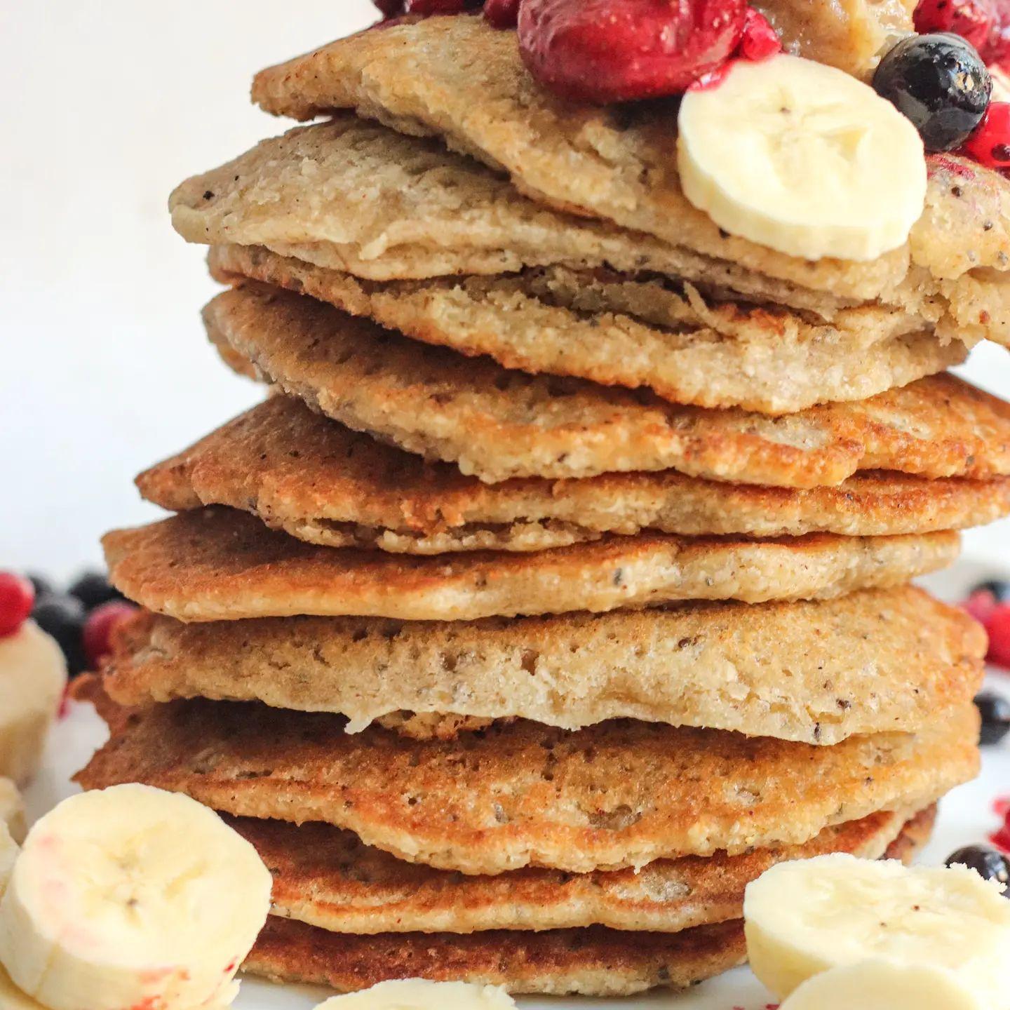 Soft and Crispy Banana Oatmeal Pancakes
