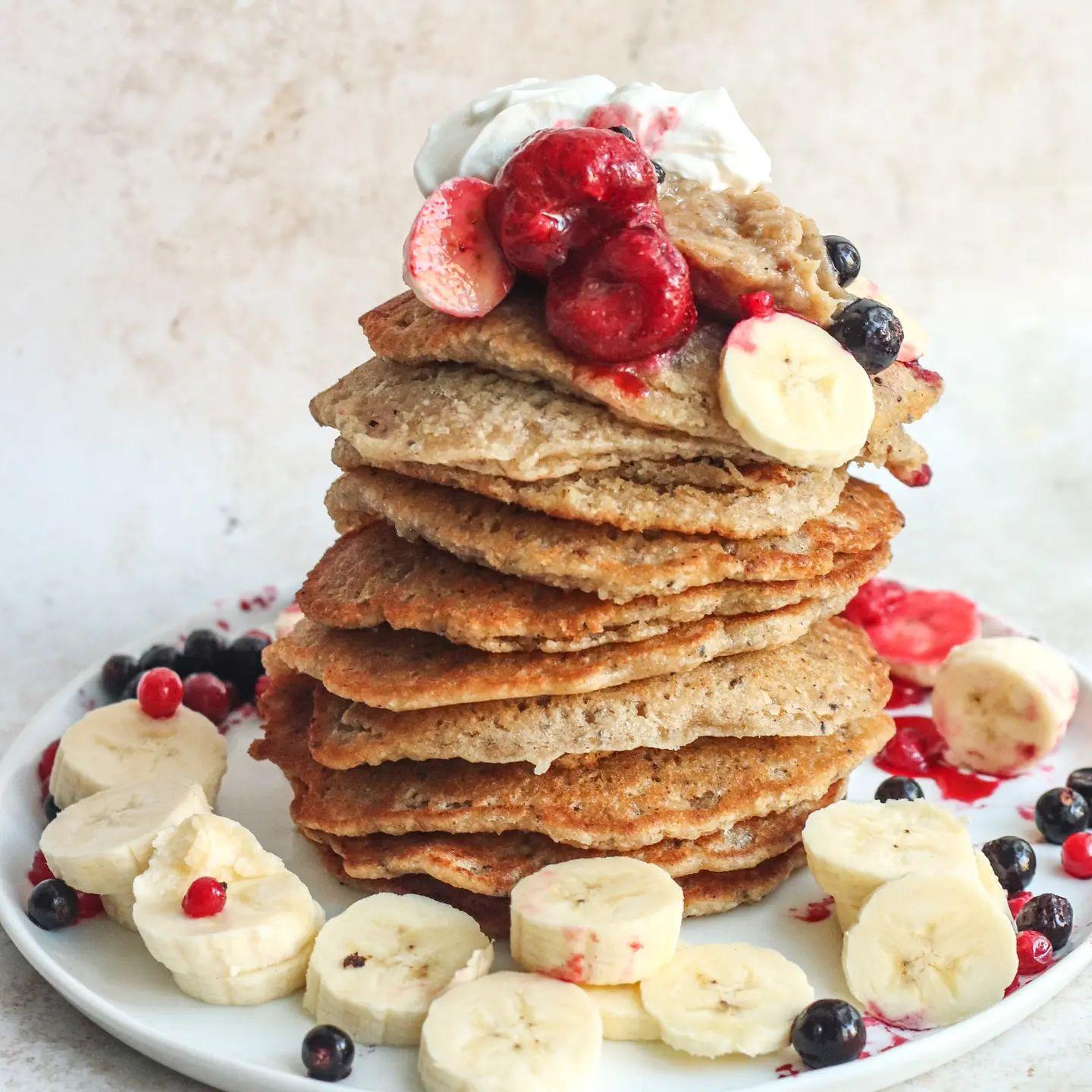 Soft and Crispy Banana Oatmeal Pancakes