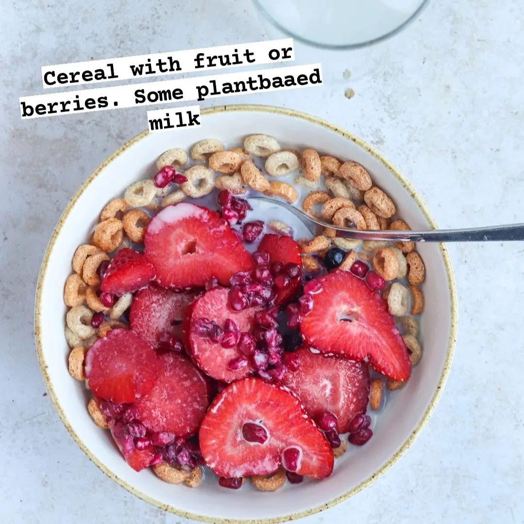 Peanut Butter and Jam Overnight Oats