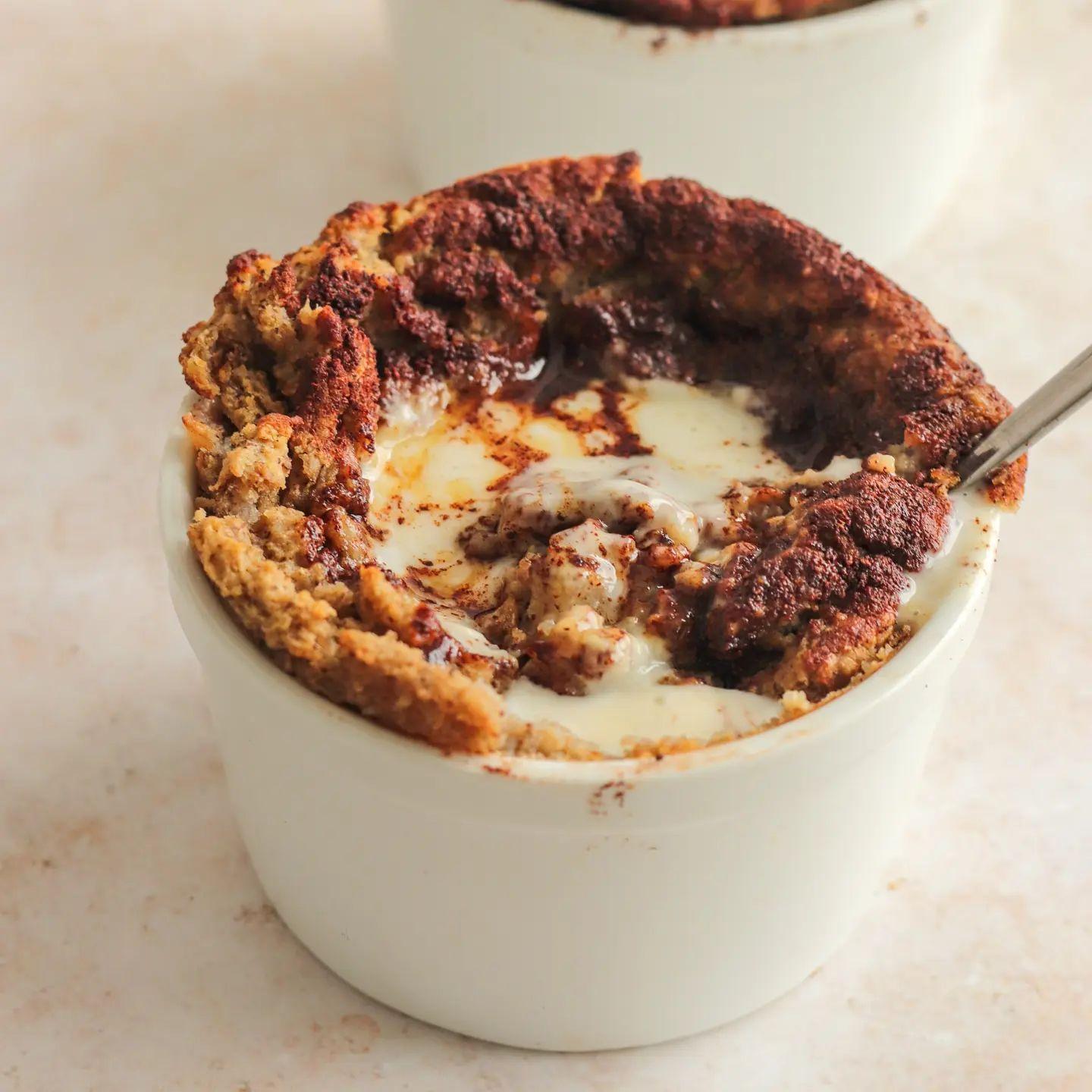 Baked Cinnamon Bun Oatmeal