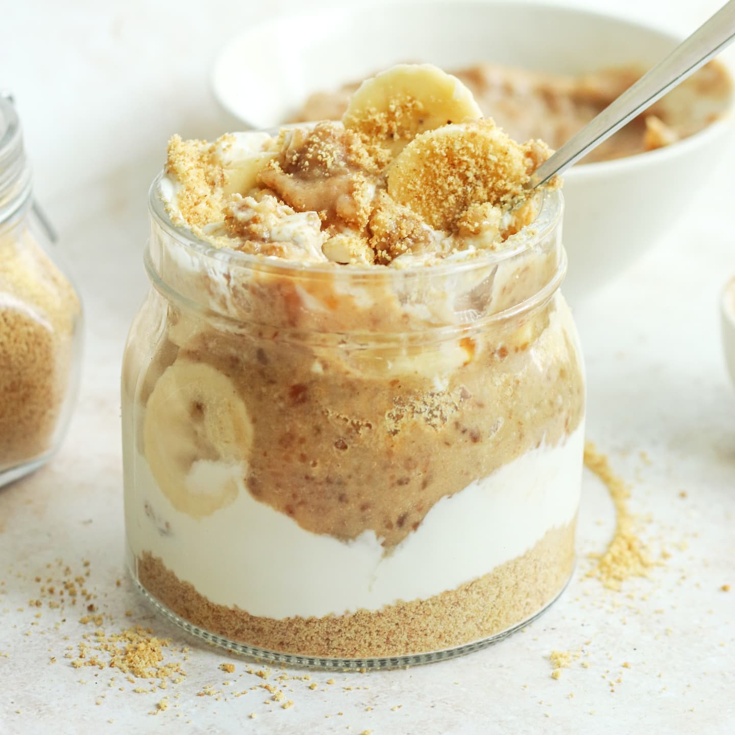 Baked Banana and Date Caramel Snack Jars