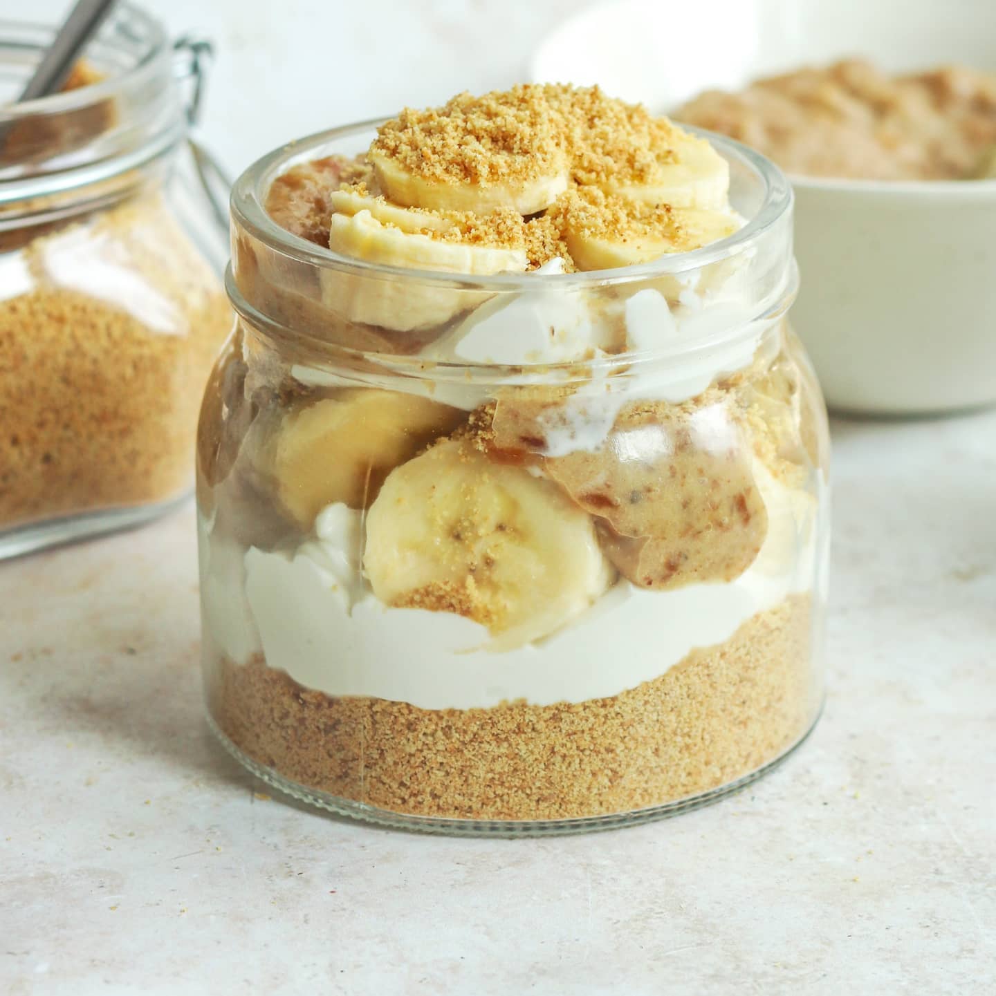 Baked Banana and Date Caramel Snack Jars