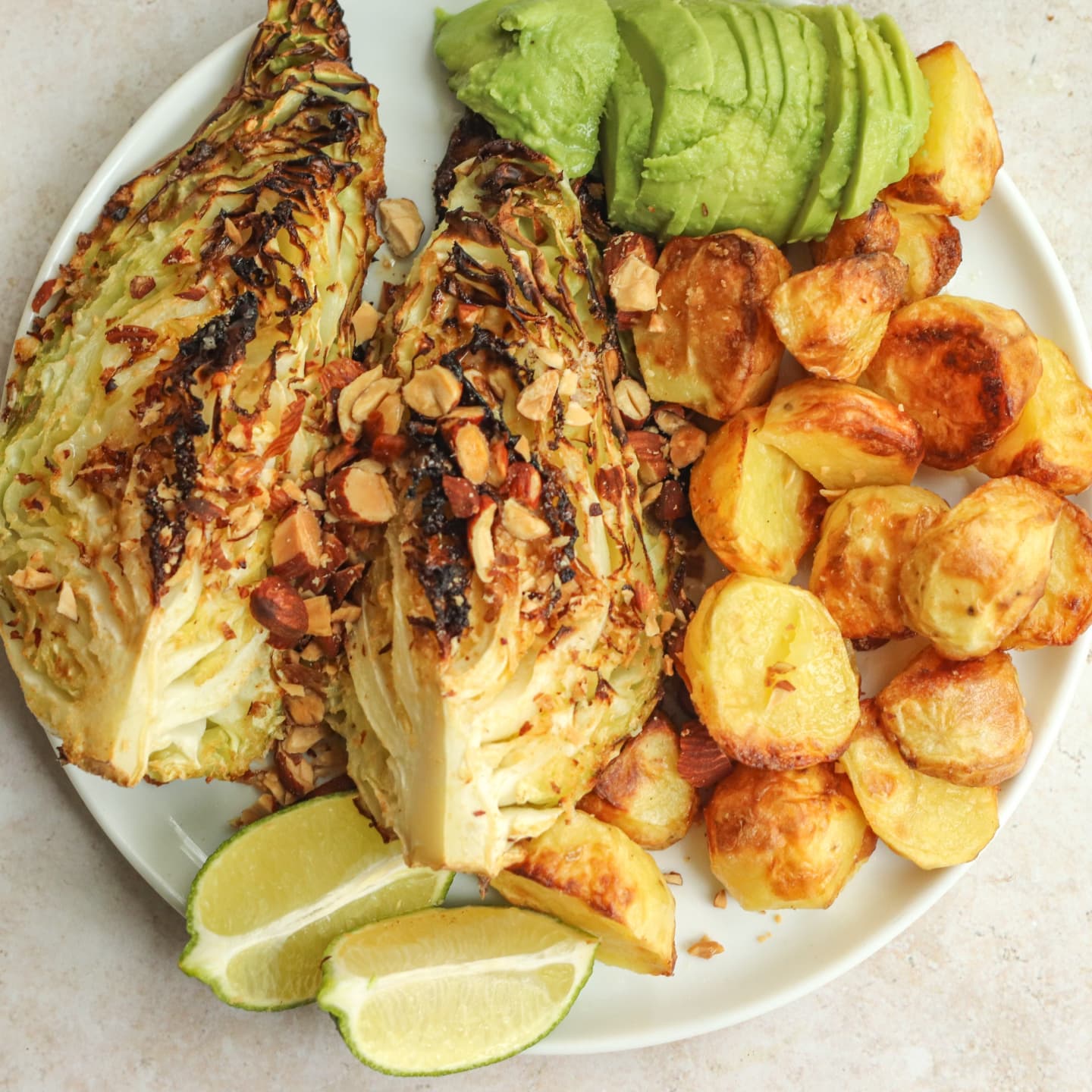 Roasted Pointed Cabbage with Airfried Potatoes
