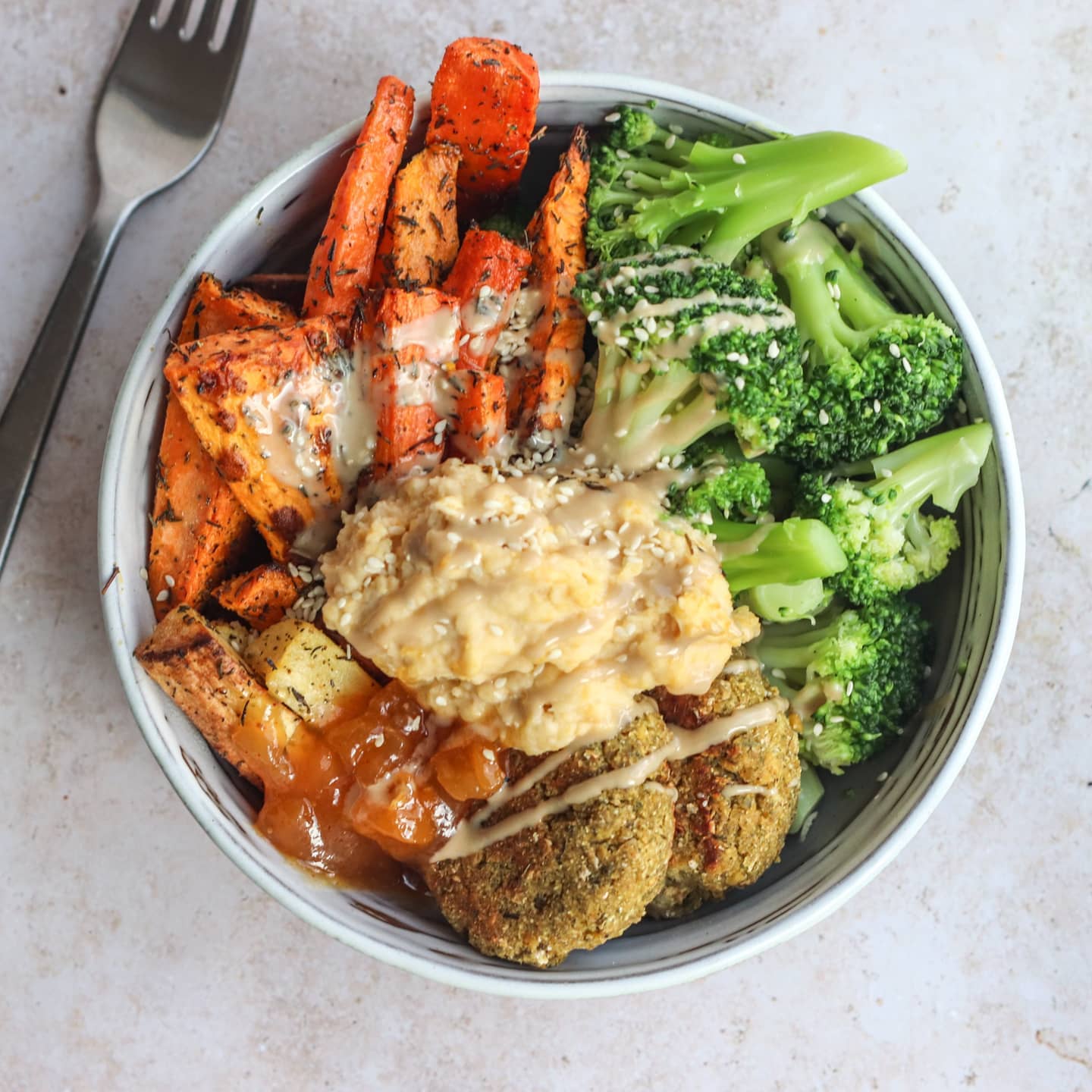 Easy Plant-Based Falafel Bowl