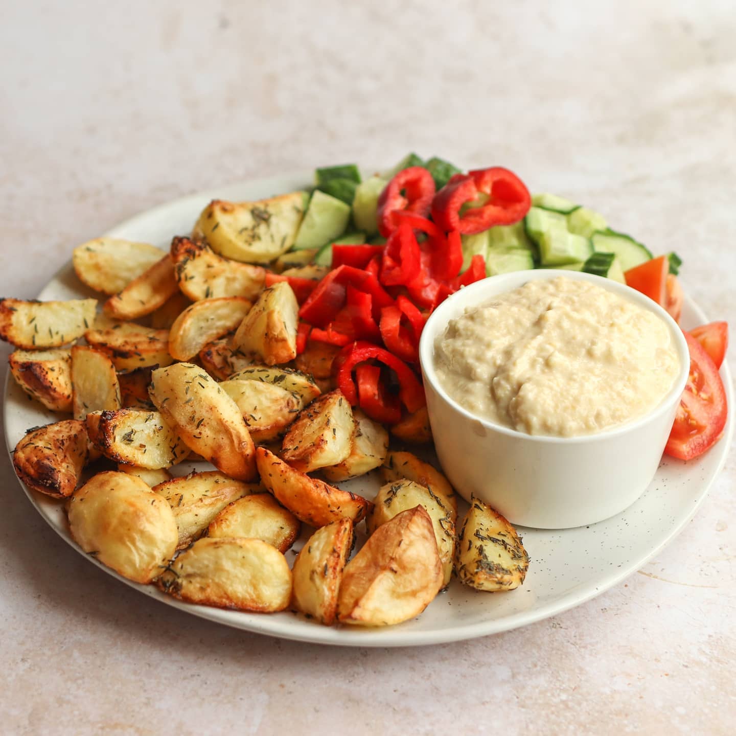 Thyme Roasted Potato Wedges with Veggies