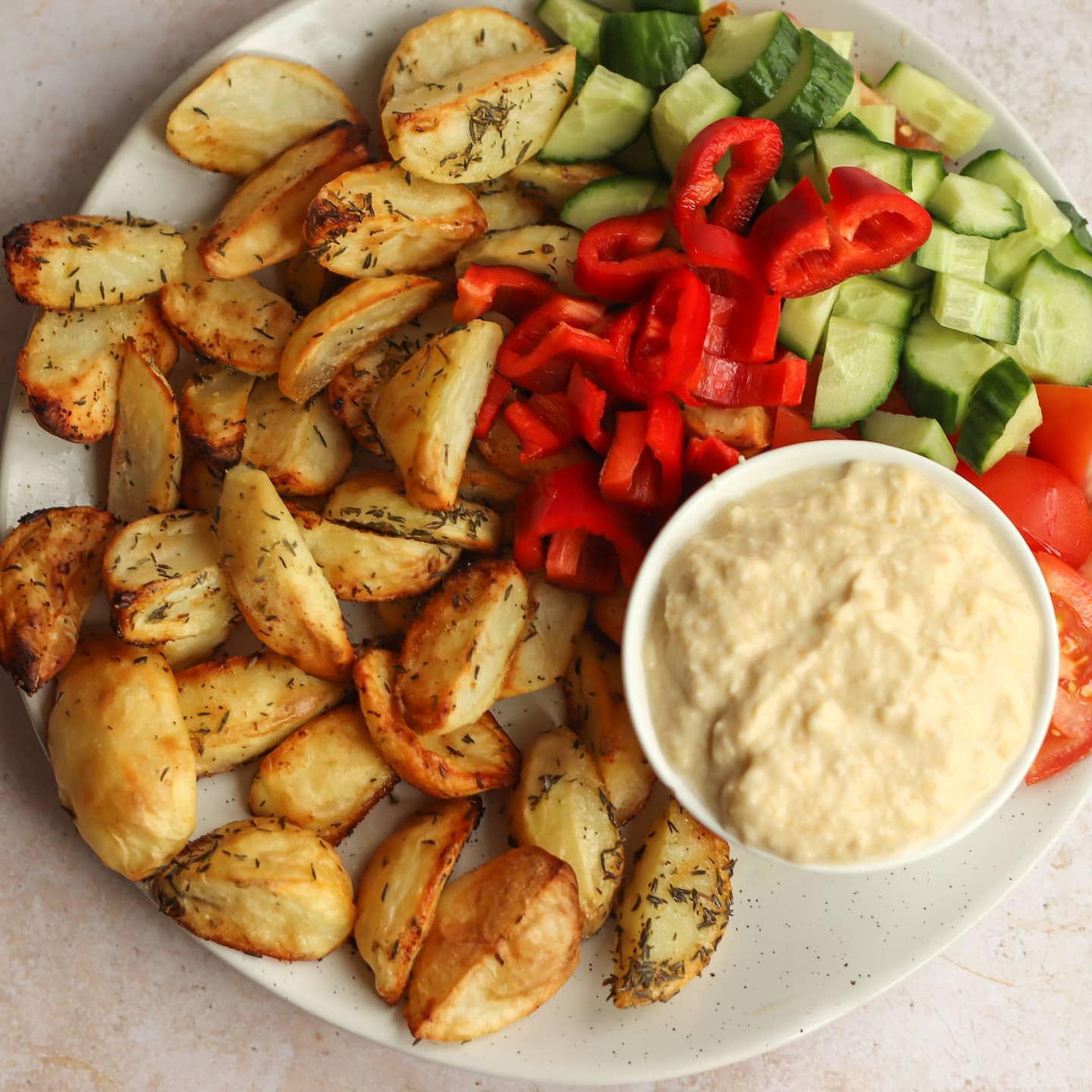 Thyme Roasted Potato Wedges with Veggies