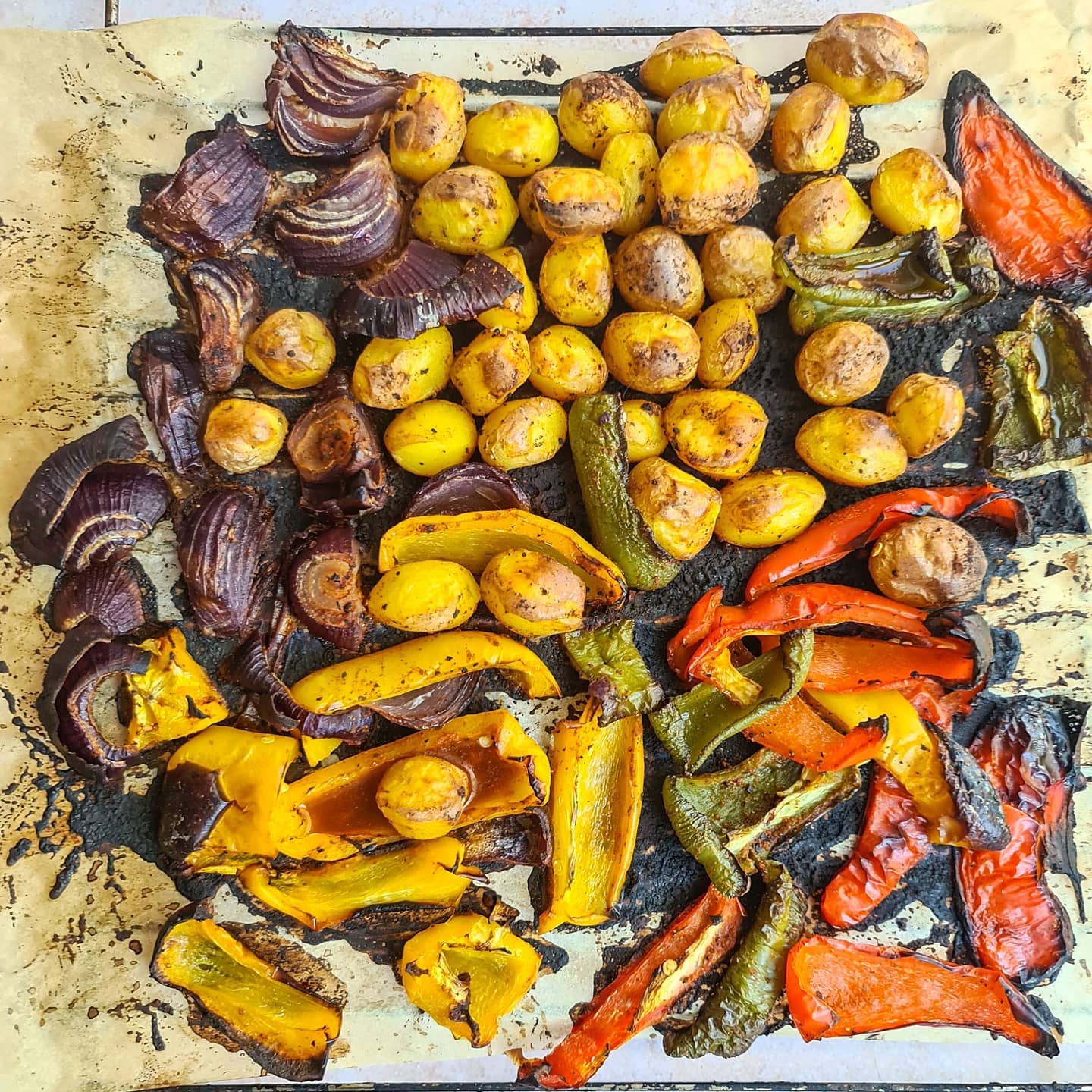 Easy Oven-Roasted Tofu and Vegetables