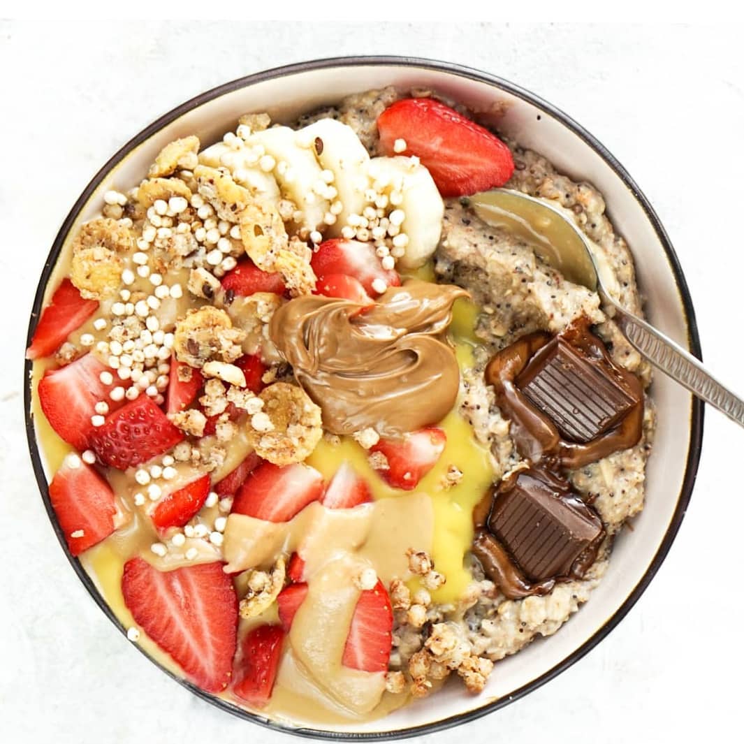 Bright and Fruity Protein Oatmeal Bowl