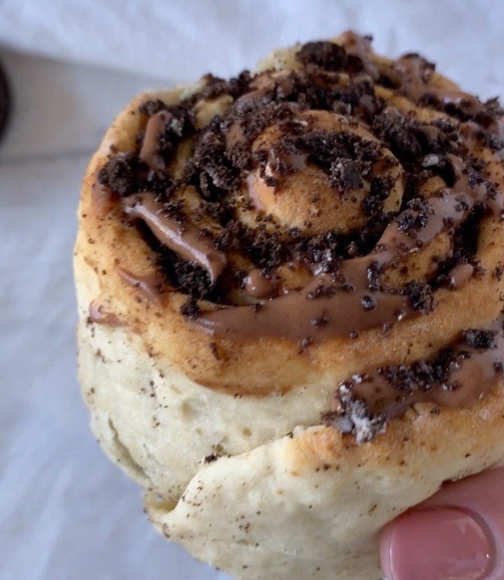 Single Serve Oreo Scroll