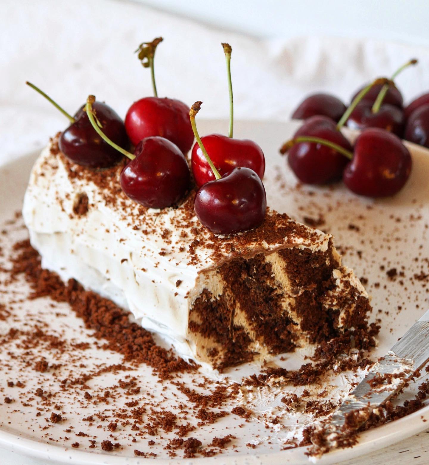 2-Ingredient Choc Ripple Log