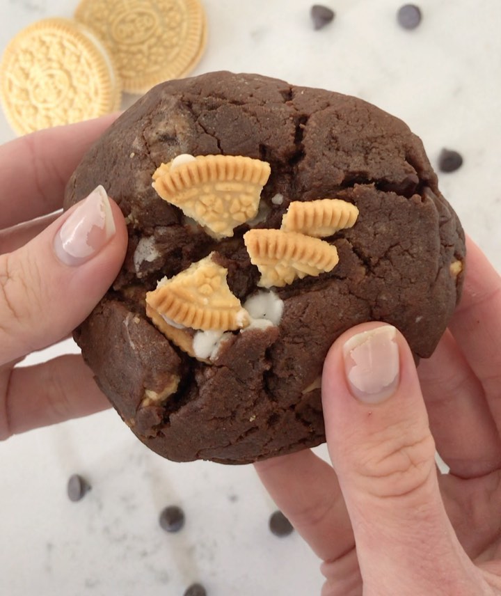 Customizable Loaded Jumbo Cookie