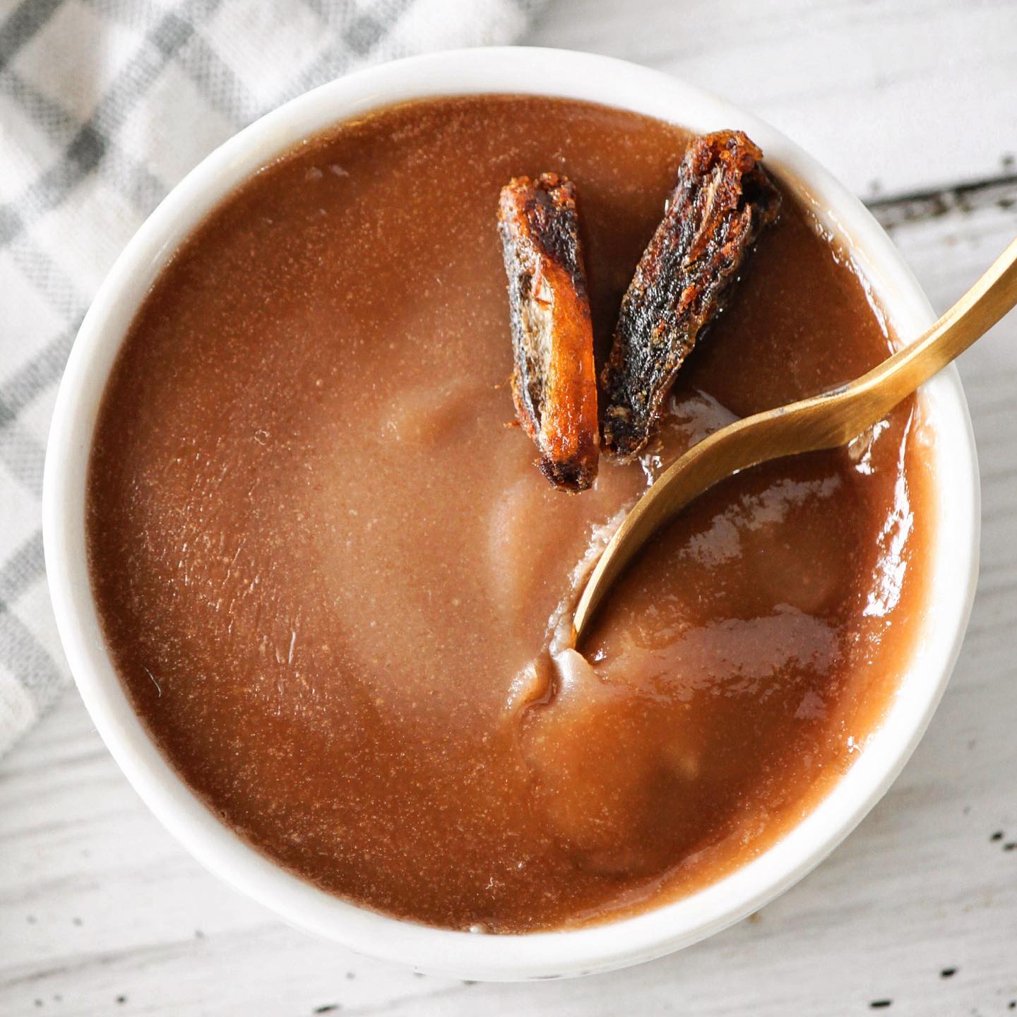 Sticky Date Chia Pudding